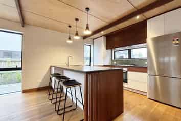 46 Hewitts Rd, Merivale