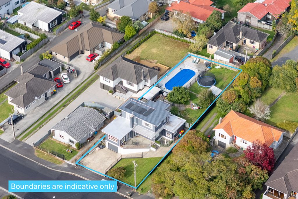 Family Home or Development Site In The Heart Of Maeroa! - Vista 5