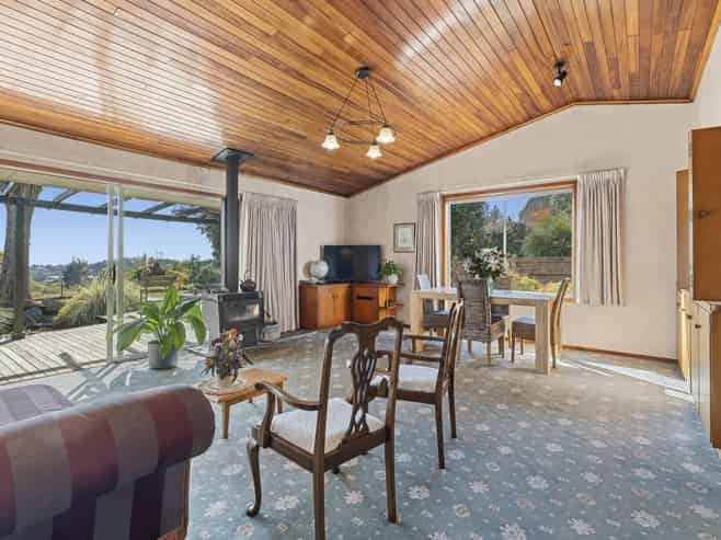 20 Portland Drive, Mangorei