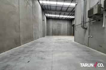 Wiri Warehouse For Lease 783sqm Industrial Unit