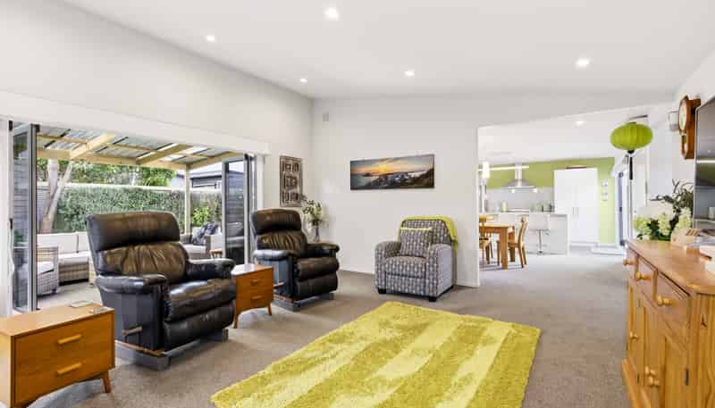 8 Lochaber Drive, Nukuhau