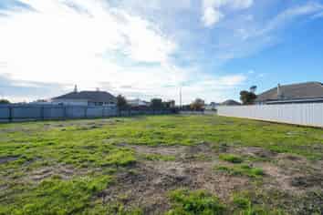 23 Manapouri Street, Strathern