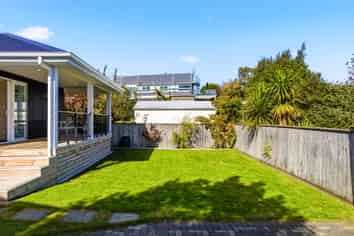 2/19 Awanui Street, Hilltop
