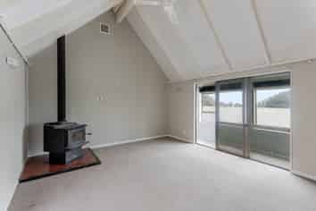 10 Mamaku Street, Paraparaumu