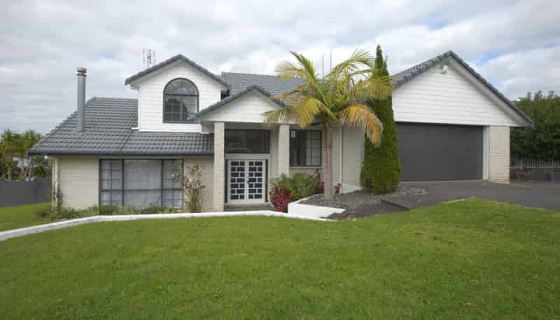 8 Highgate place, Somerville
