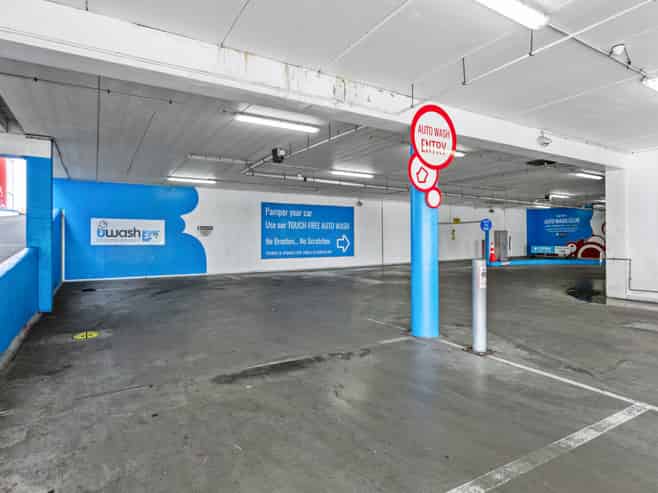 Passive Investment | 10-Year Lease