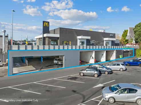 Passive Investment | 10-Year Lease