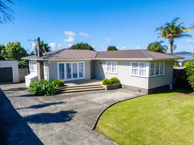 1 Ford Avenue, Kamo