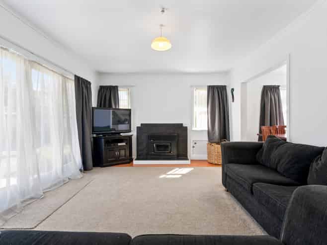 1 Ford Avenue, Kamo