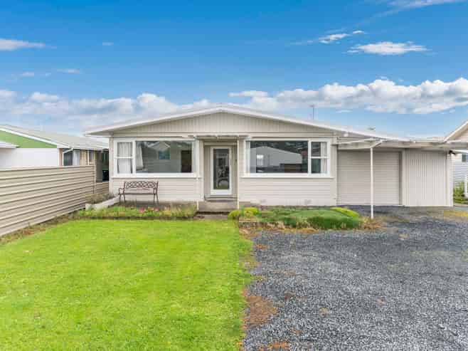 21 Bradshaw Street, SOUTH DUNEDIN