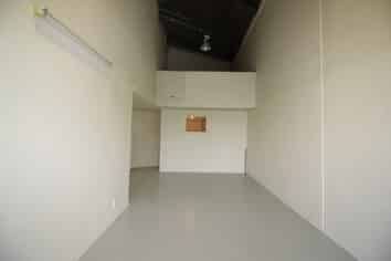 Live and work office/warehouse offered for sale