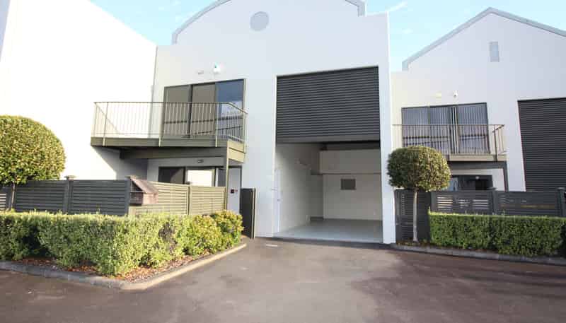 26/6 Airborne Road, Albany