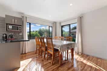 9 Claywest Place, Glen Eden
