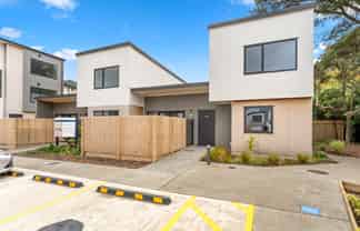 14/4 Tawhai Street, Stokes Valley