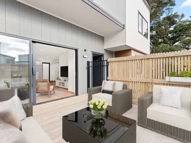 14/4 Tawhai Street, Stokes Valley