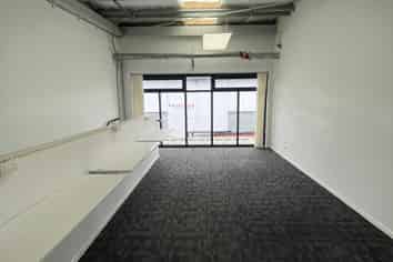 147sqm Warehouse Manurewa - Near Airport 