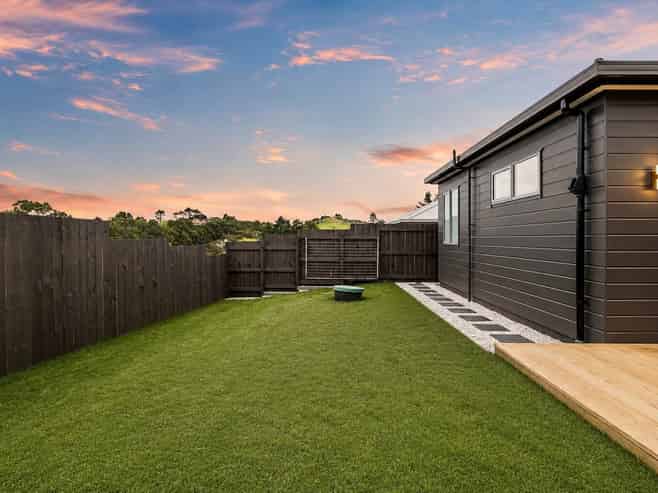 70 Huanui Drive, Orewa