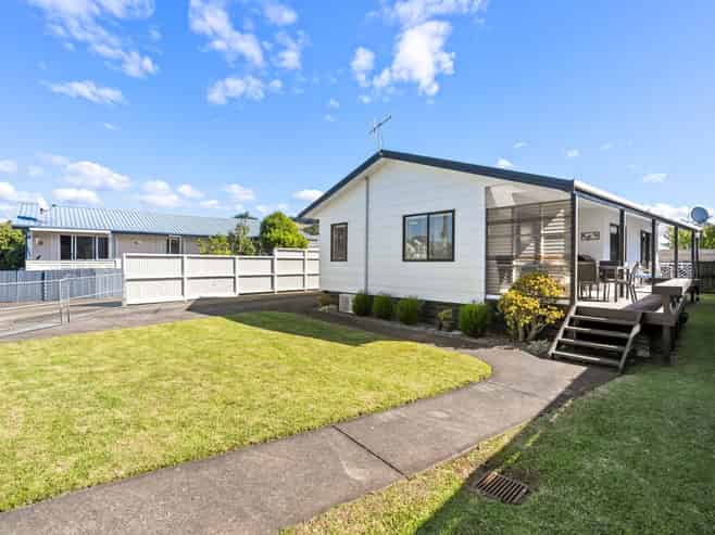 243A Port Road, Whangamata