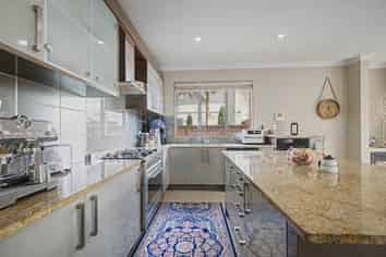 28 Kaseng Place, East Tamaki Heights