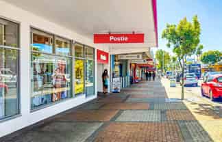 NATIONAL TENANT WITH SECURE INCOME
