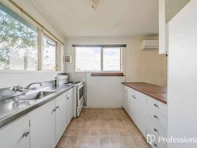 56a Acacia Avenue, Maungaraki