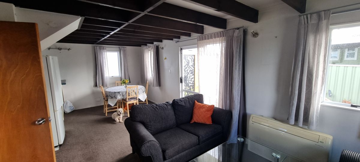 2 Bedroom In Birkdale, Birkdale