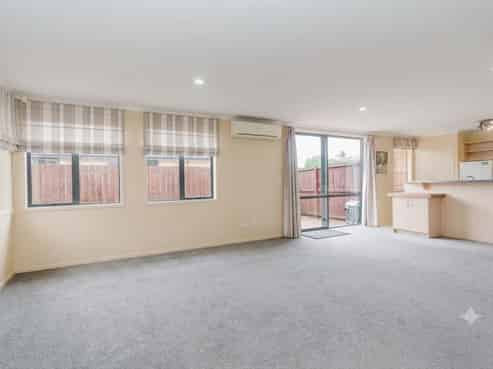 296 Thomas Road, Rototuna North