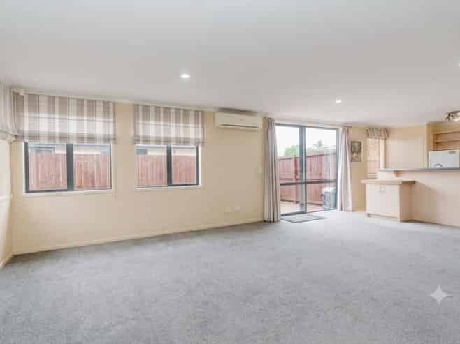296 Thomas Road, Rototuna North