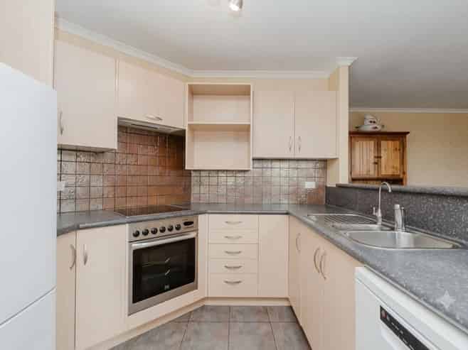 296 Thomas Road, Rototuna North