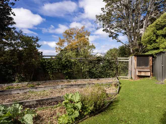 9 Scarba Street, Roslyn
