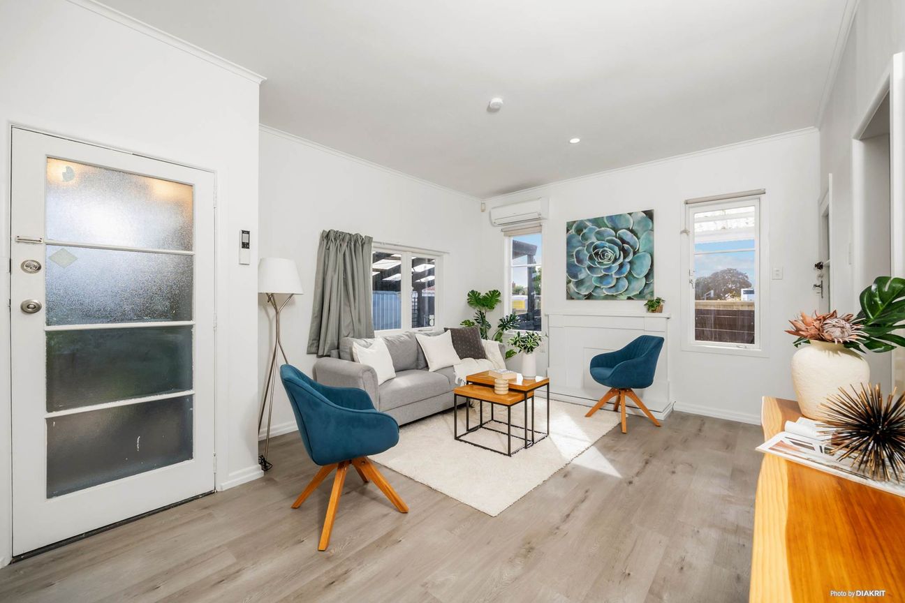 Cute as a button and move-in ready – pohled 5
