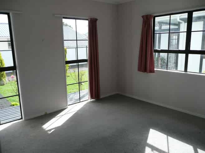 3b Islington Street, Trentham