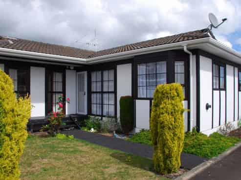 3b Islington Street, Trentham