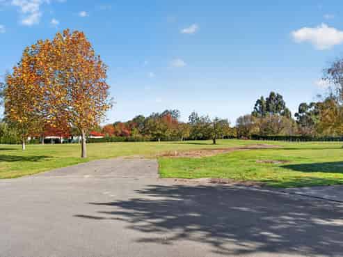 5 Eagle Place, Martinborough
