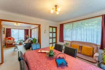 1 Orielton Place, Gleniti