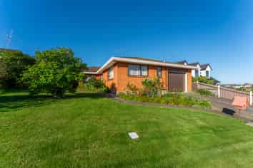 1 Orielton Place, Gleniti