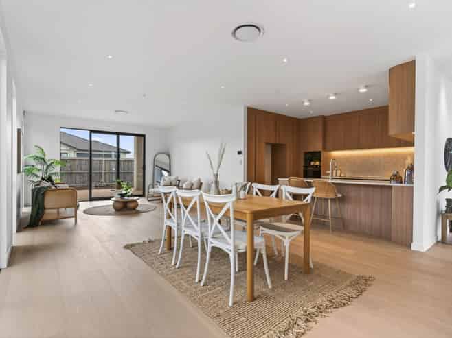 20 Beveridge Road, One Tree Point