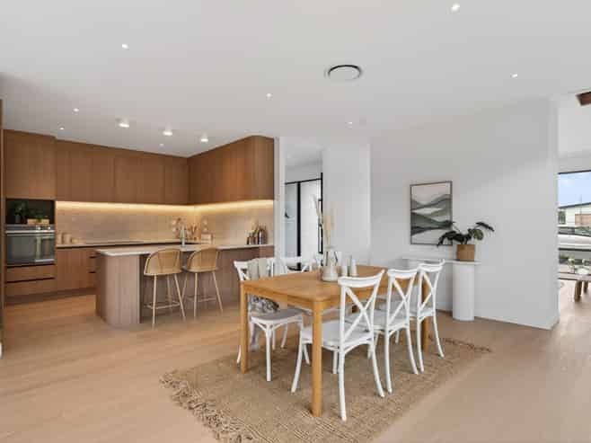 20 Beveridge Road, One Tree Point