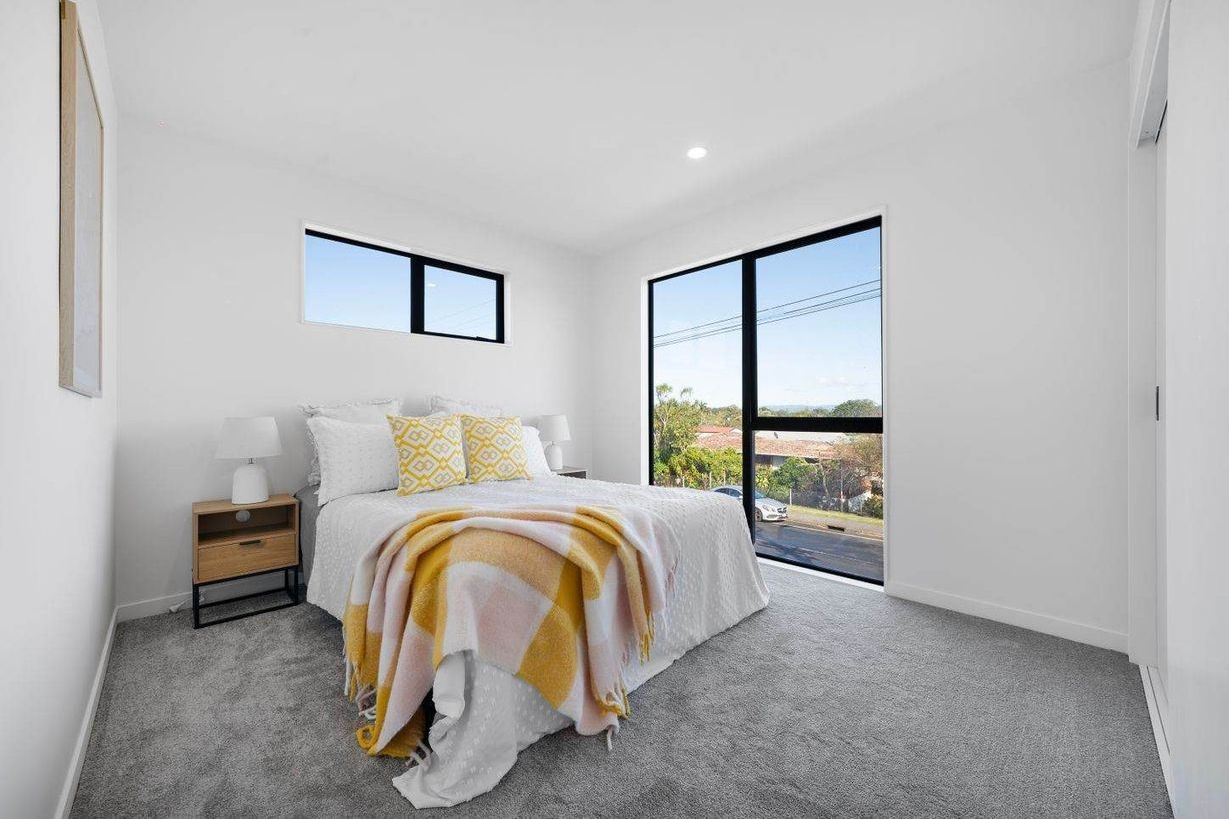 Brand-New Standalone Homes in Mangere Bridge - Mehr