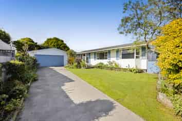 8A Grant Vc Street, Hawera