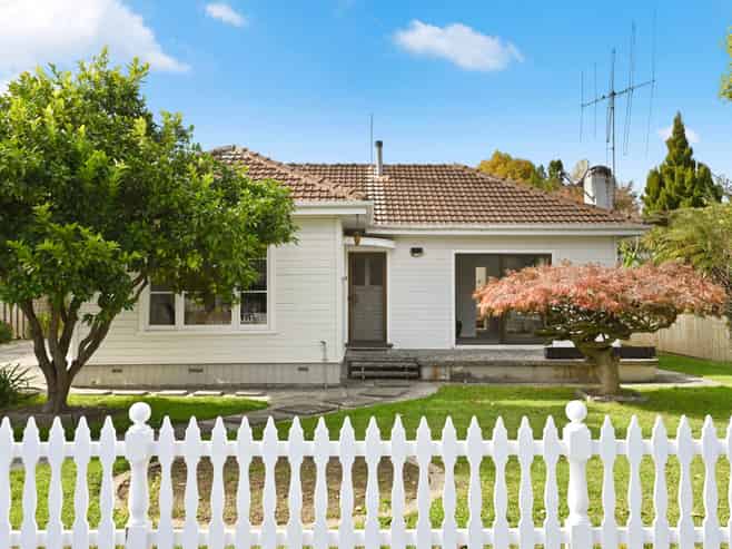 10 Vectis Road, Hillcrest
