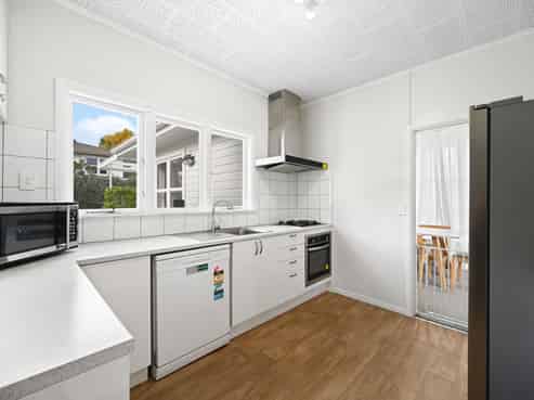 10 Vectis Road, Hillcrest