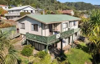 44A Milton Terrace, Picton