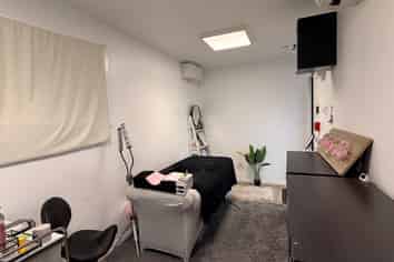 Affordable Small Commercial Unit - Miramar