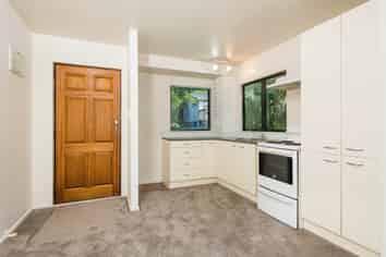 175a Browns Bay Road, Browns Bay