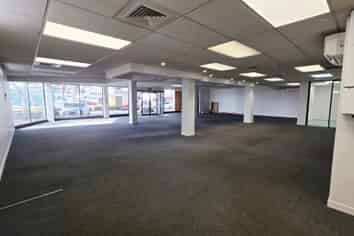 High Profile Greerton Location
