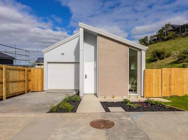 42 Ara Taha Crescent, Orewa
