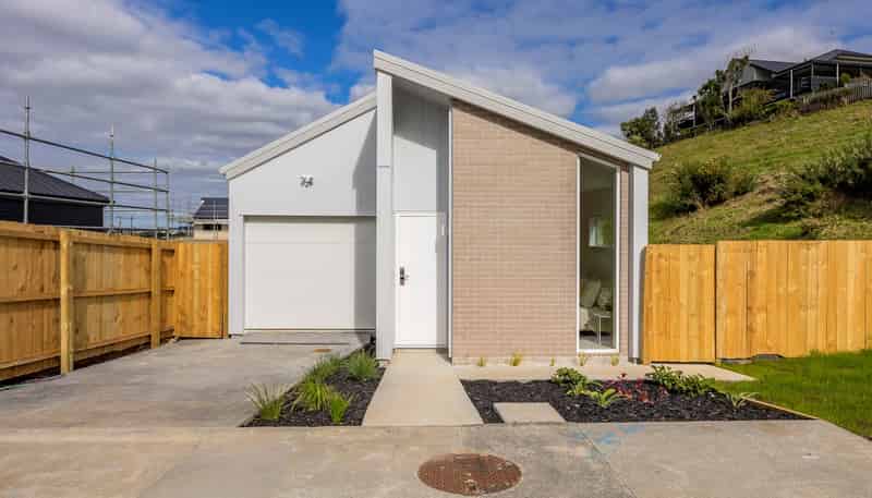 42 Ara Taha Crescent, Orewa