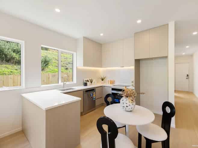 42 Ara Taha Crescent, Orewa