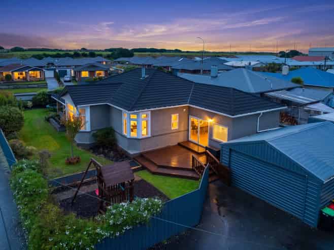 88 Victoria Road, SAINT KILDA